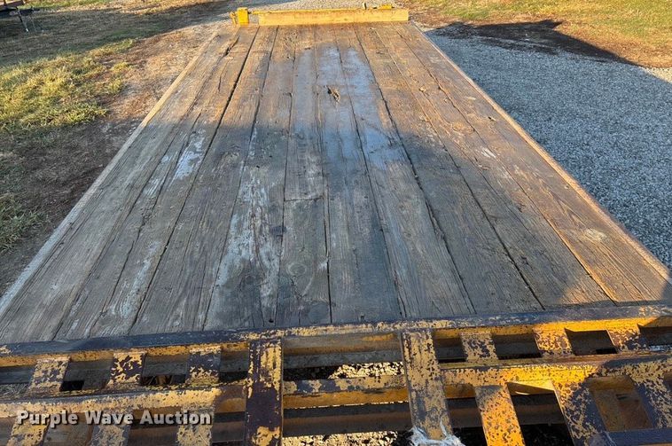 image for item ED2464 1986 Belshe equipment trailer