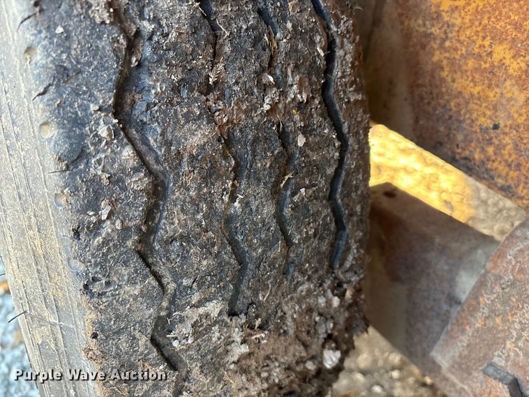 image for item ED2464 1986 Belshe equipment trailer