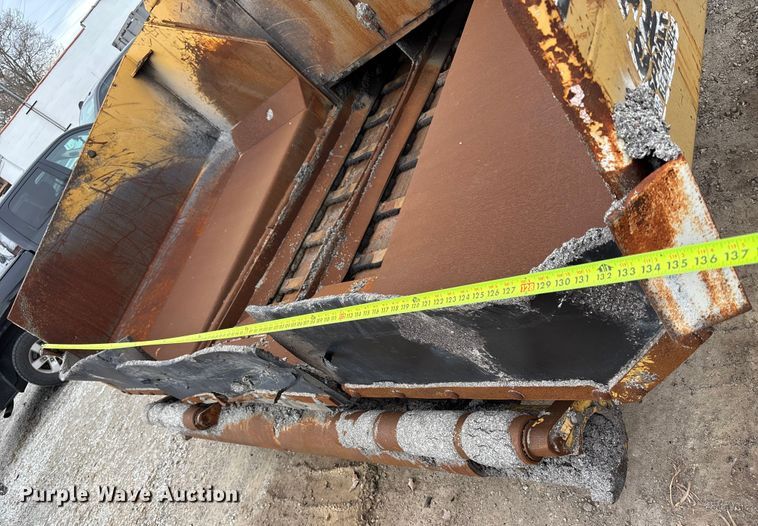 image for item ED5095 Caterpillar AP-650B paver