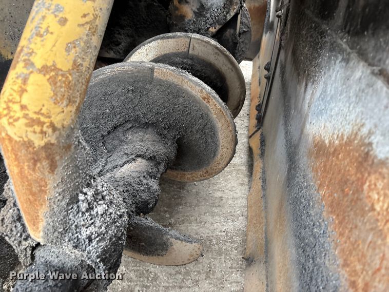 image for item ED5095 Caterpillar AP-650B paver