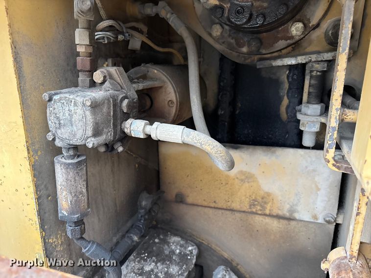 image for item ED5095 Caterpillar AP-650B paver