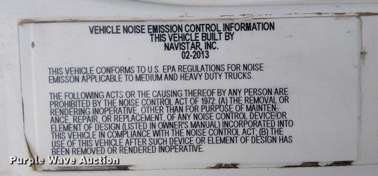 image for item EE5094 2014 International SF667 vacuum truck