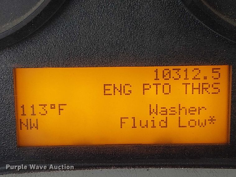 image for item EE5094 2014 International SF667 vacuum truck