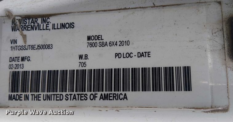 image for item EE5094 2014 International SF667 vacuum truck