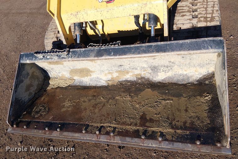 image for item EE5098 2022 Caterpillar 299D3 tracked skid steer loader