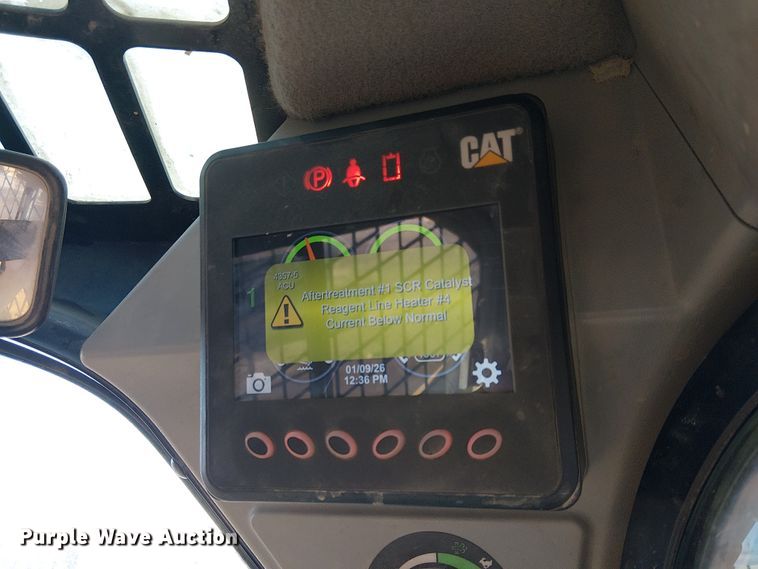 image for item EE5098 2022 Caterpillar 299D3 tracked skid steer loader