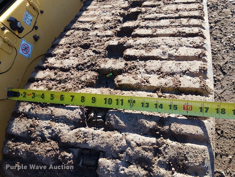 image for item EE5099 2023 Caterpillar 299D3 tracked skid steer loader