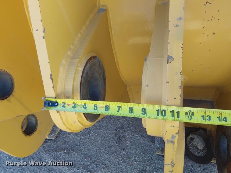 image for item EE5100 Rockland WC loader bucket