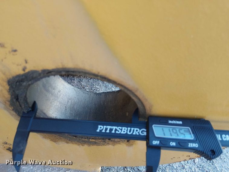 image for item EE5100 Rockland WC loader bucket