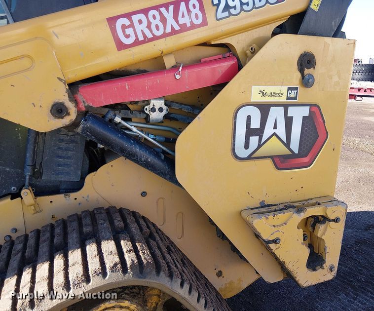 image for item EE5106 2021 Caterpillar 299D3 tracked skid steer loader