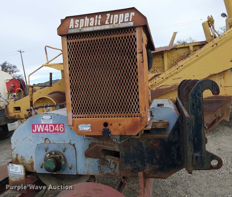 image for item EE5128 Asphalt Zipper cold planer