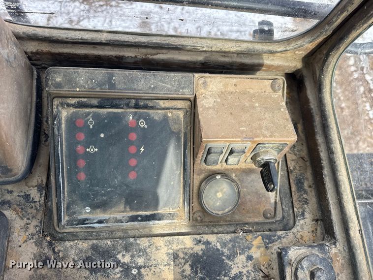 image for item EF2341 1994 Caterpillar 953B track loader