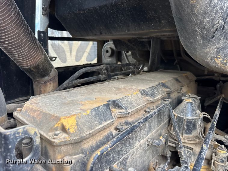 image for item EF2341 1994 Caterpillar 953B track loader