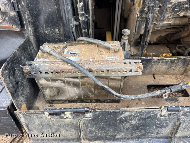 image for item EF2341 1994 Caterpillar 953B track loader