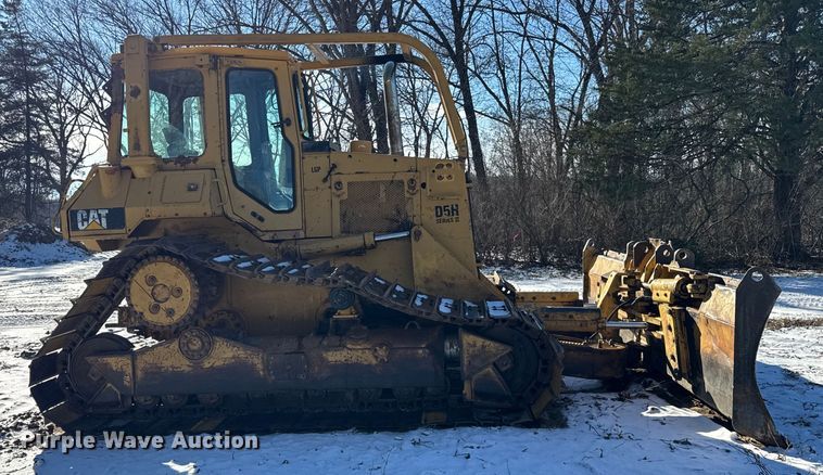 image for item EF2342 1992 Caterpillar D5H dozer