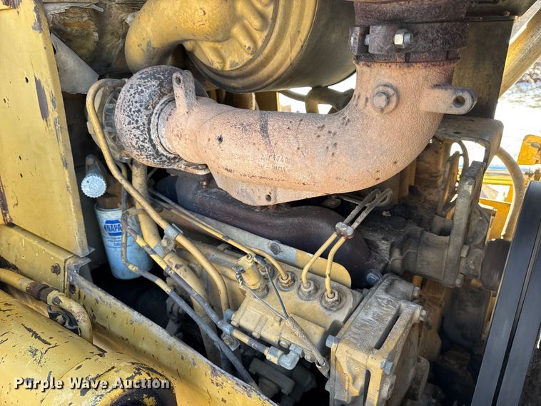 image for item EF2342 1992 Caterpillar D5H dozer