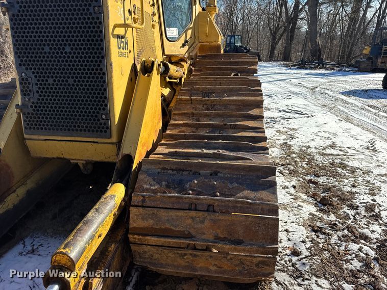 image for item EF2342 1992 Caterpillar D5H dozer