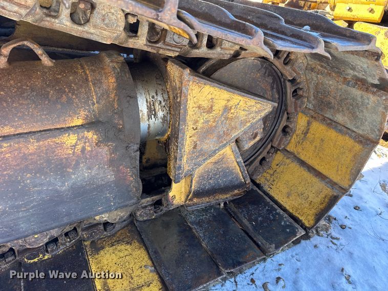 image for item EF2342 1992 Caterpillar D5H dozer