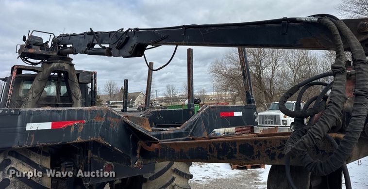 image for item EF2343 2004 International 7400 log loader truck