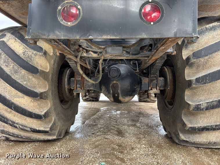 image for item EF2343 2004 International 7400 log loader truck