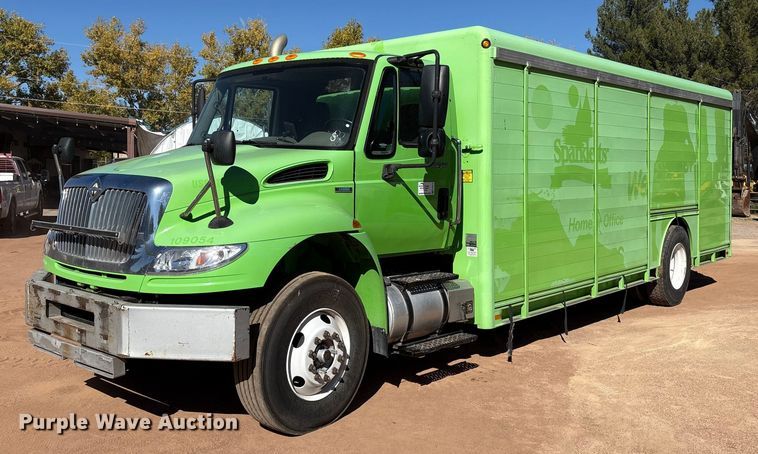 image for item EF6212 2009 International MA025 delivery truck