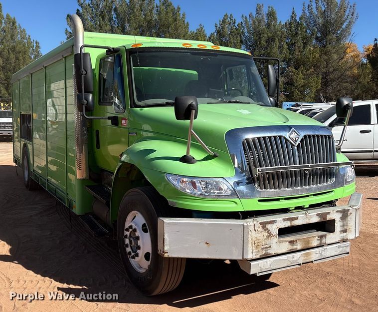 image for item EF6212 2009 International MA025 delivery truck