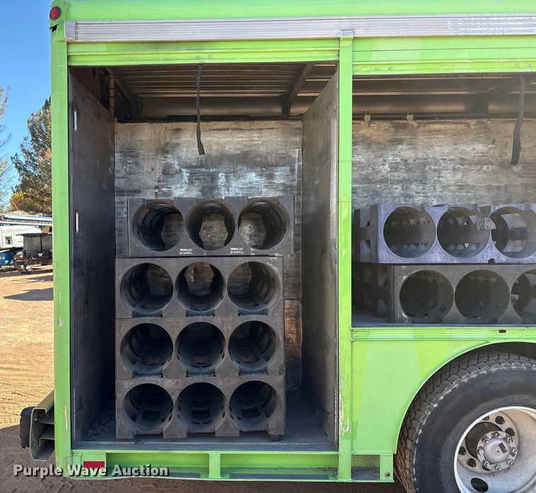 image for item EF6212 2009 International MA025 delivery truck