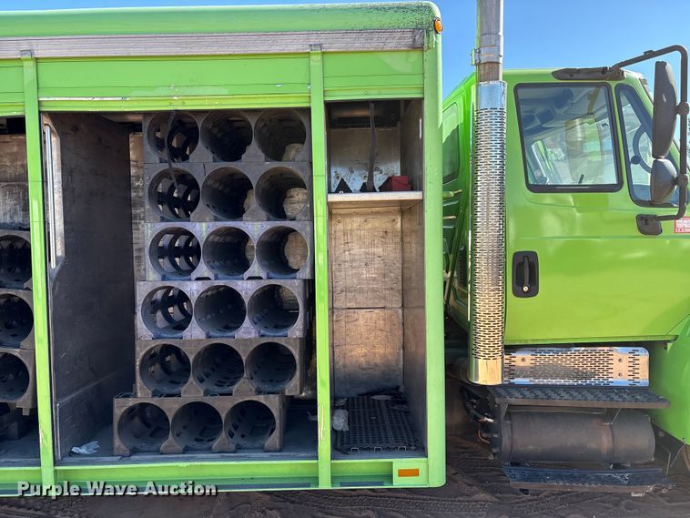 image for item EF6212 2009 International MA025 delivery truck