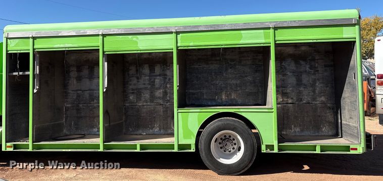 image for item EF6212 2009 International MA025 delivery truck