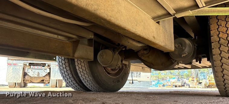 image for item EF6212 2009 International MA025 delivery truck