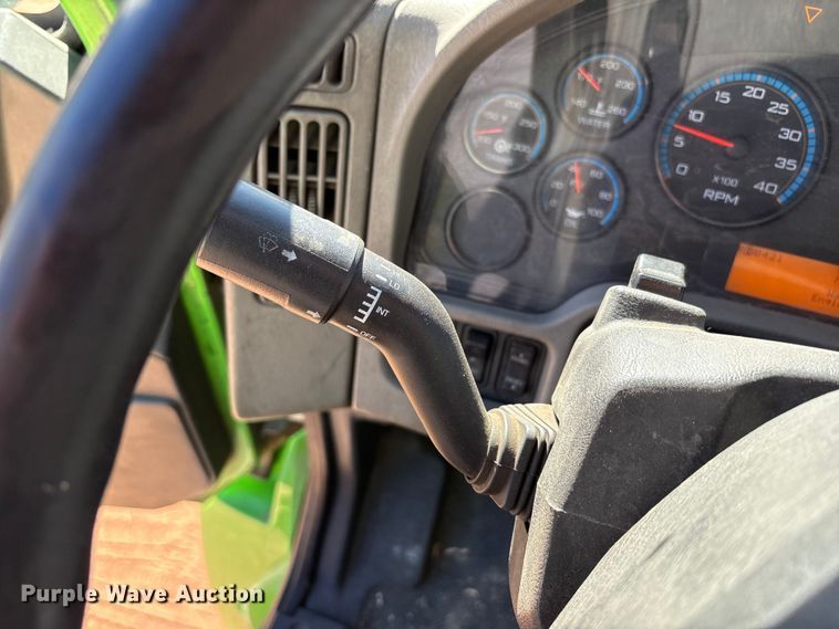 image for item EF6212 2009 International MA025 delivery truck