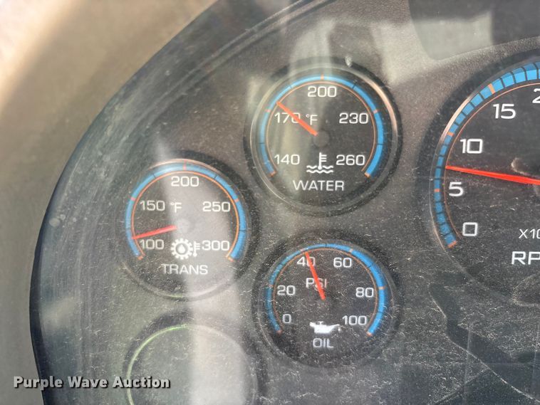 image for item EF6212 2009 International MA025 delivery truck