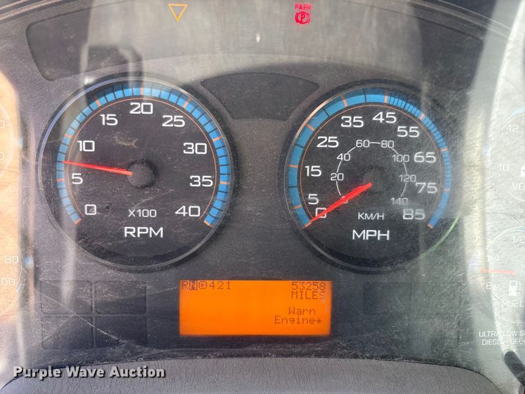 image for item EF6212 2009 International MA025 delivery truck