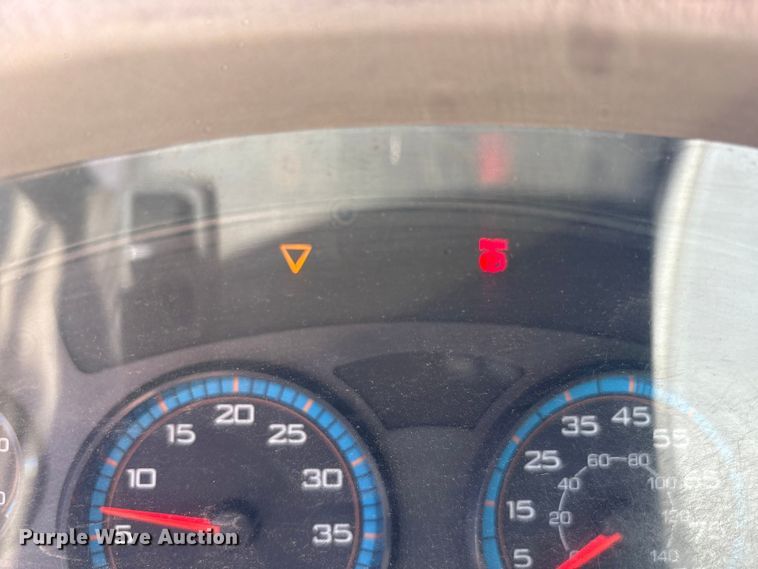 image for item EF6212 2009 International MA025 delivery truck