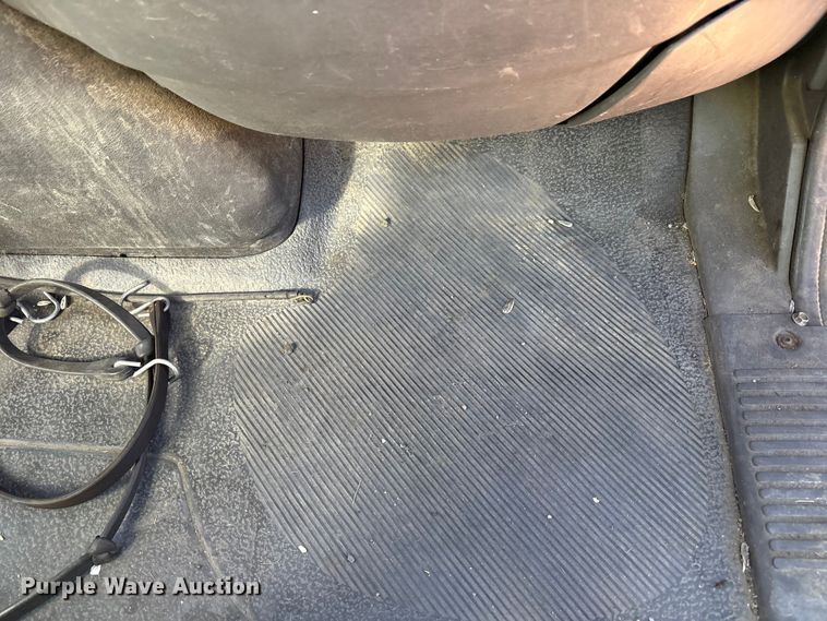 image for item EF6212 2009 International MA025 delivery truck