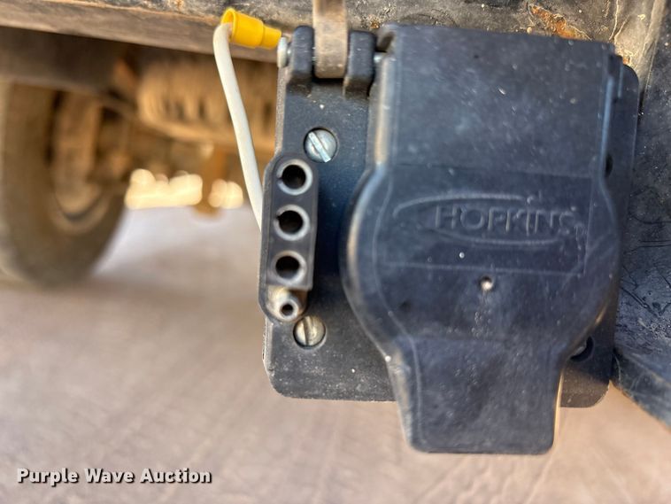 image for item EF6221 2015 Chevrolet Silverado 2500HD Crew Cab utility bed pickup truck