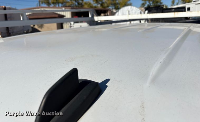 image for item EF6221 2015 Chevrolet Silverado 2500HD Crew Cab utility bed pickup truck