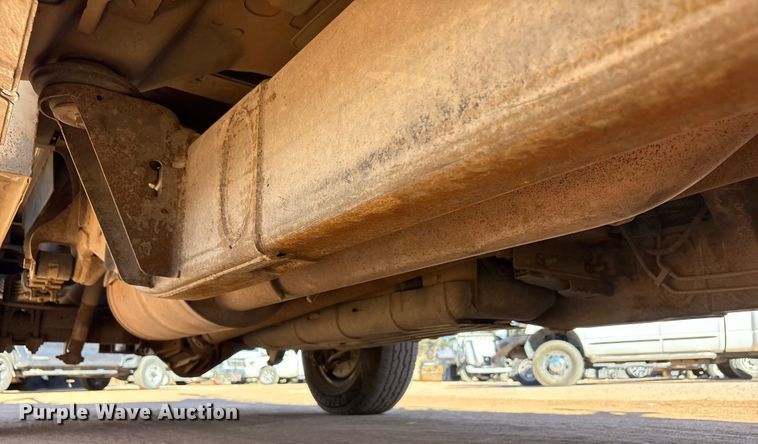 image for item EF6221 2015 Chevrolet Silverado 2500HD Crew Cab utility bed pickup truck