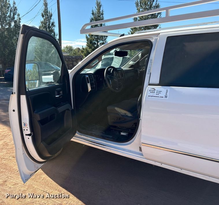 image for item EF6221 2015 Chevrolet Silverado 2500HD Crew Cab utility bed pickup truck