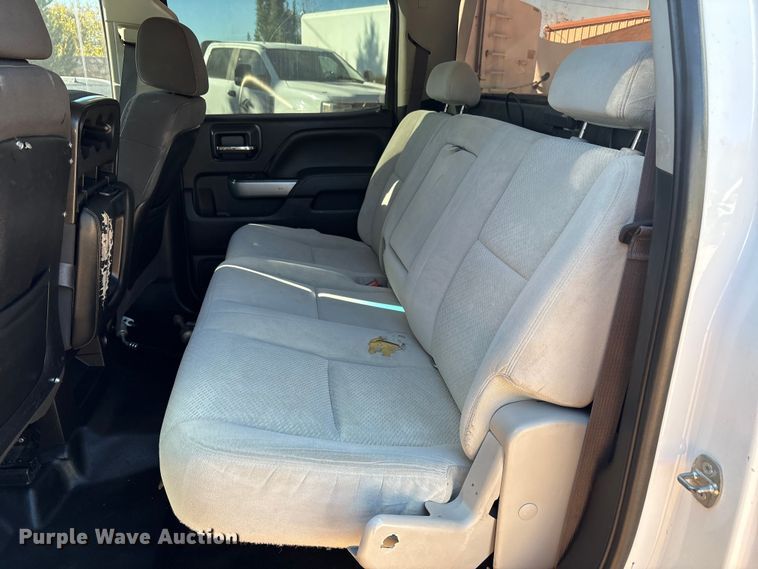 image for item EF6221 2015 Chevrolet Silverado 2500HD Crew Cab utility bed pickup truck