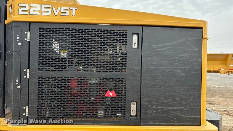 image for item EF6303 2024 Fecon 225VST mulcher