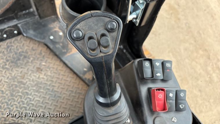 image for item EF6303 2024 Fecon 225VST mulcher