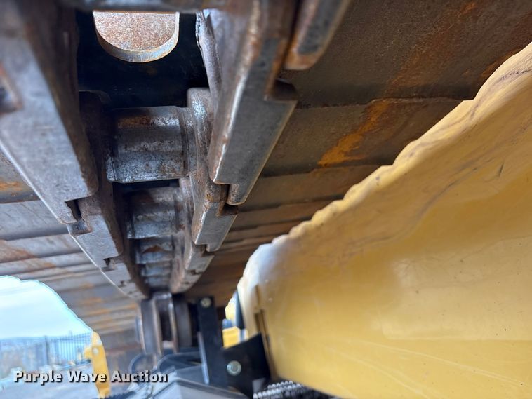 image for item EF6303 2024 Fecon 225VST mulcher