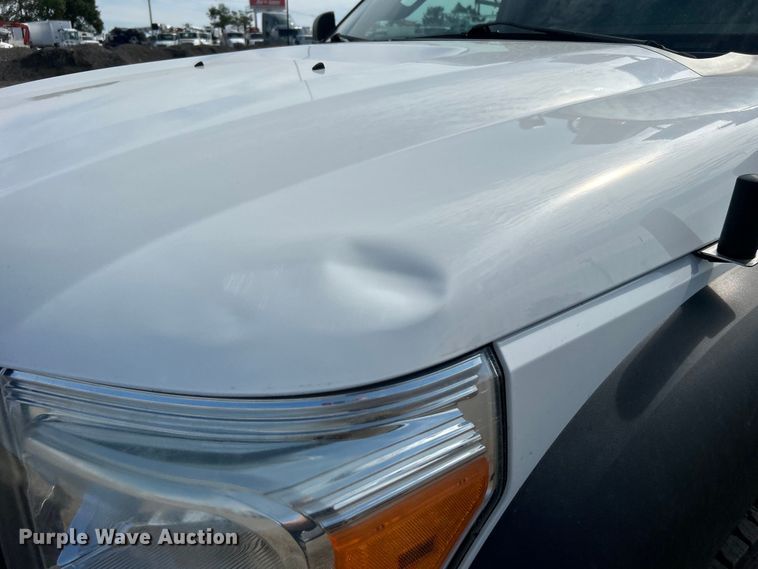 image for item EG0890 2012 Ford F550 Super Duty utility / service truck