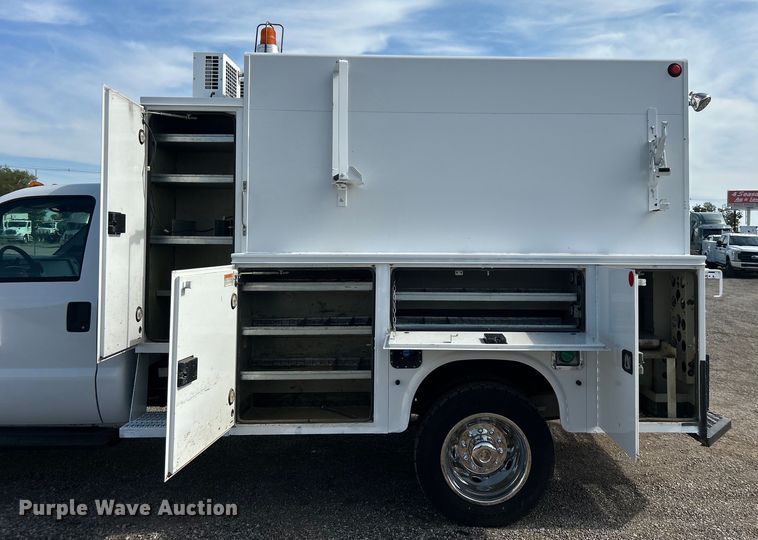 image for item EG0890 2012 Ford F550 Super Duty utility / service truck