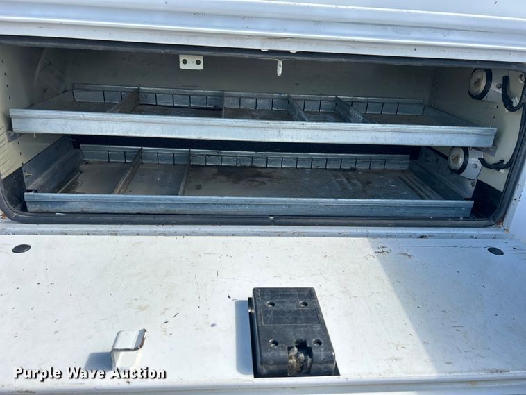 image for item EG0890 2012 Ford F550 Super Duty utility / service truck