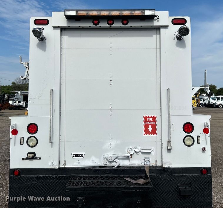 image for item EG0890 2012 Ford F550 Super Duty utility / service truck