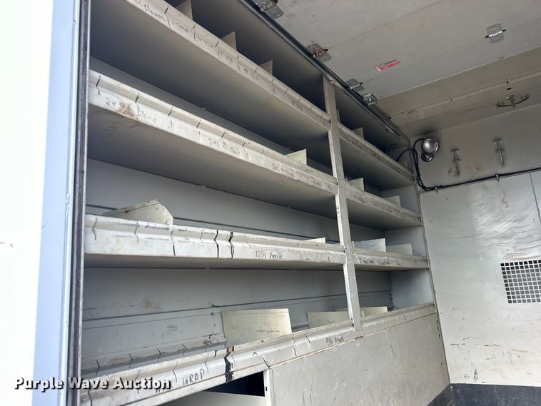 image for item EG0890 2012 Ford F550 Super Duty utility / service truck