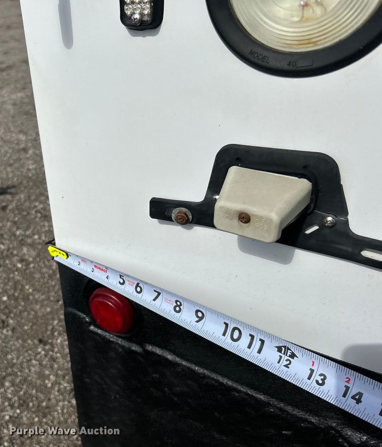 image for item EG0890 2012 Ford F550 Super Duty utility / service truck