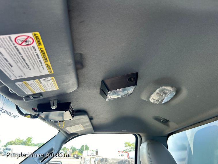 image for item EG0890 2012 Ford F550 Super Duty utility / service truck